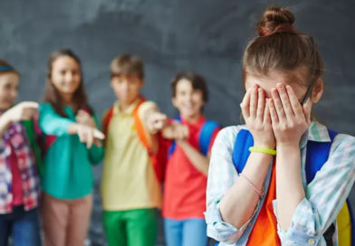 Atenție! Hărțuirea poate provoca boli mintale în rândul adolescenților!