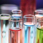 Noi descoperiri cu privire la chiralitate, un pas important în producerea de medicamente