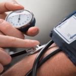 Somnul de după amiază, la fel de benefic ca și medicamentele antihipertensive