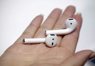 Folosești căștile de tip wirless? Iată la ce pericole te poți expune!