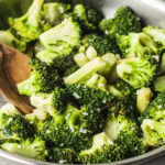 Broccoli și alte legume crucifere pot ajuta organismul să lupte cu tumorile